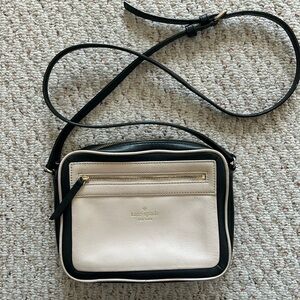 Kate Spade cross body purse